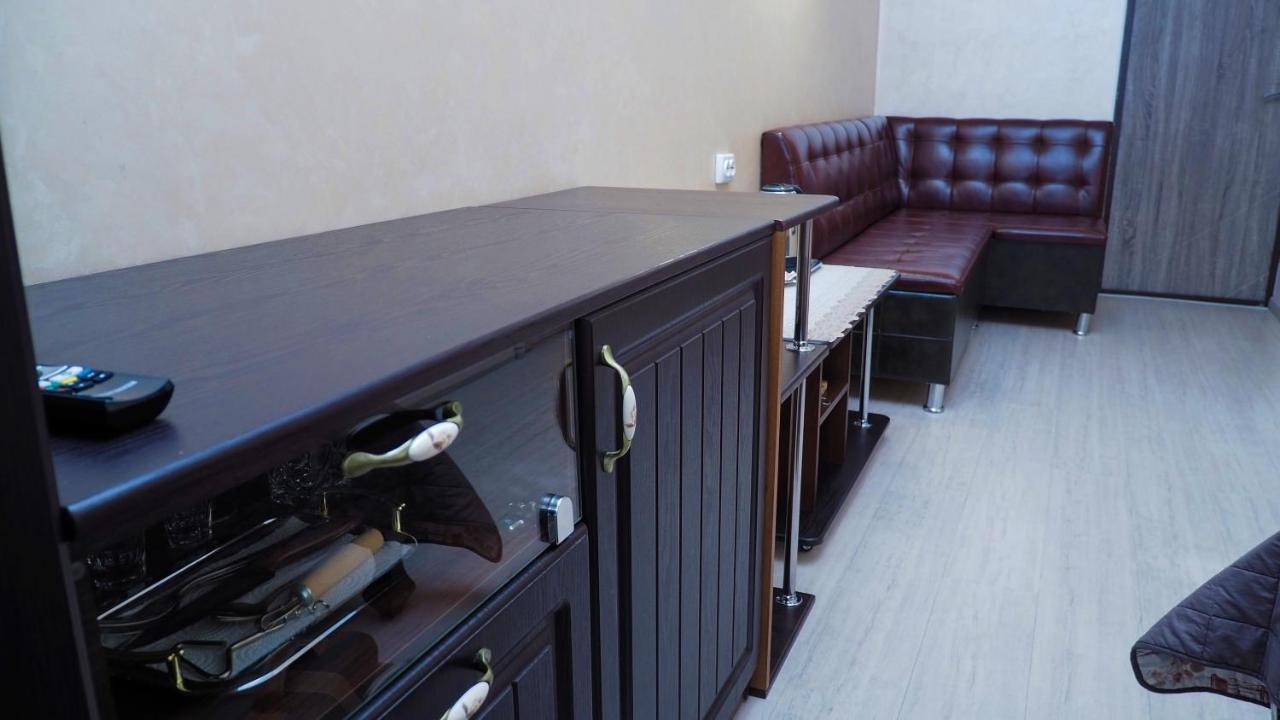 Hotel "Nizhyn" Eksteriør billede